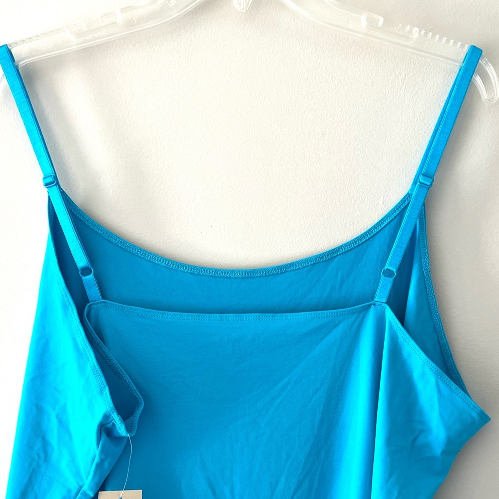 ColdWater Creek🆕 2X Aqua Essential Tank with adjustable straps with attached tag - Picture 4 of 11